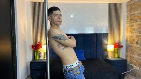 ChristoperGirald's Webcam Videos