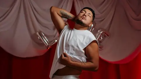 CrisJhones's Webcam Videos