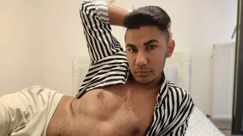 DamianDanielito's Webcam Videos