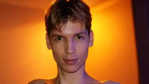 LianPink's Webcam Videos