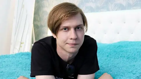 MikeLevis's Webcam Videos