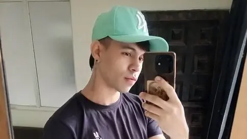 SmithAaroon's Webcam Videos