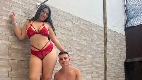 BritanyAndMurdok's Webcam Videos