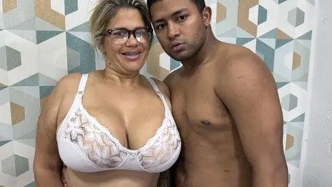 VioletaAnJaell's Webcam Videos