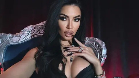 MoniqueSpelll's Webcam Videos