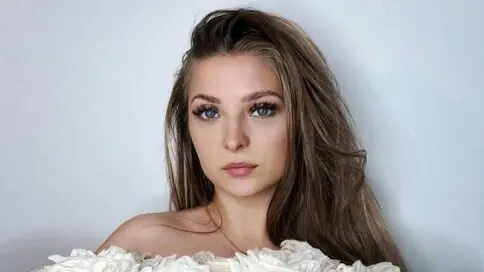 AdellaRoss's Webcam Videos