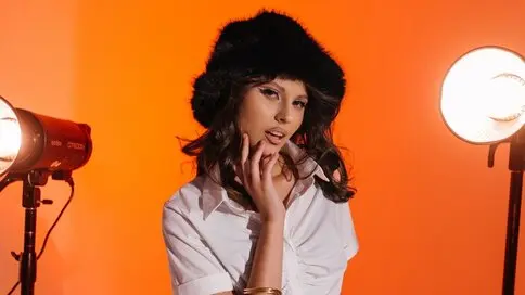 AliceVersal's Webcam Videos