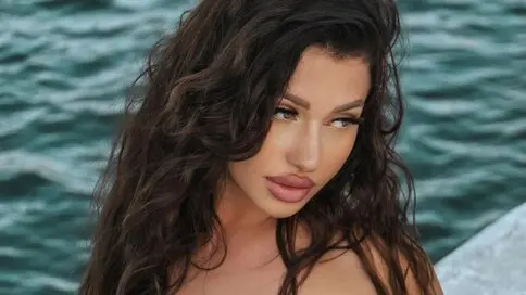 AlisaDiLaurentis's Webcam Videos