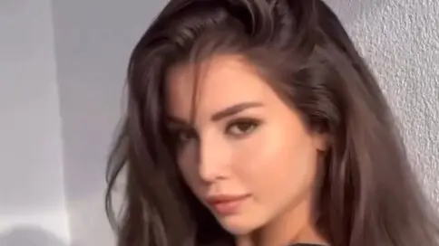 AlishaDaniel's Webcam Videos