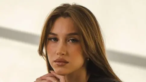 AmelinaBrauberg's Webcam Videos