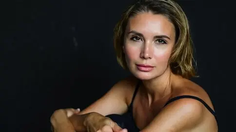 AnnRobins's Webcam Videos