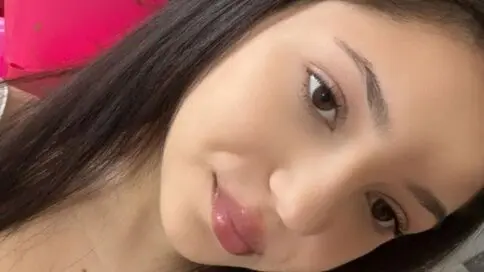 AnnabelleYounger's Webcam Videos