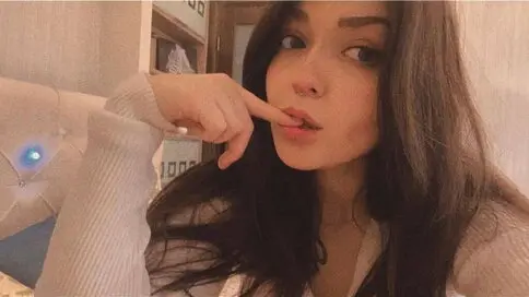 BellaSink's Webcam Videos