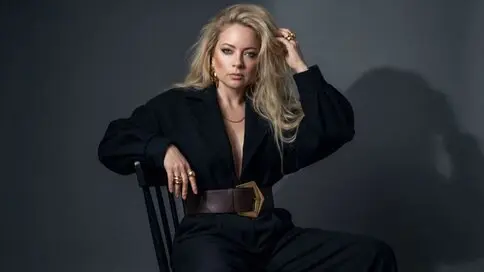 CharlotteKerti's Webcam Videos