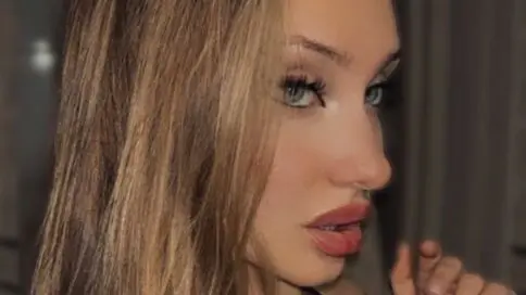 EarleanWeigner's Webcam Videos