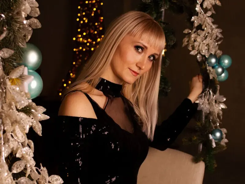 HollyEmber's Webcam Videos