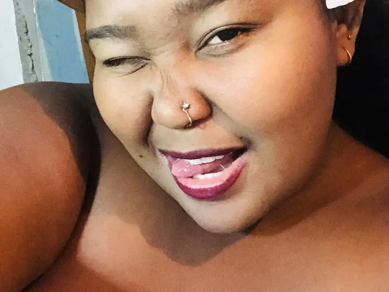 Honeisy's Webcam Videos