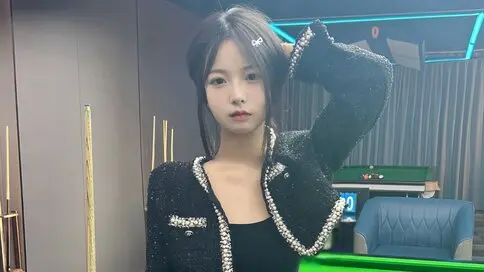 InaDaphne's Webcam Videos