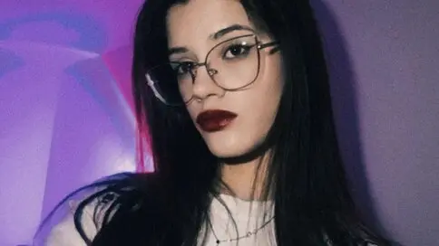 LavinaRobitaille's Webcam Videos