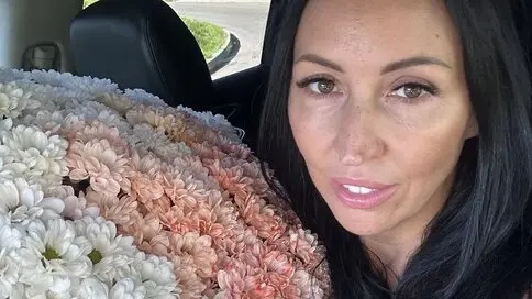 LipaWild's Webcam Videos