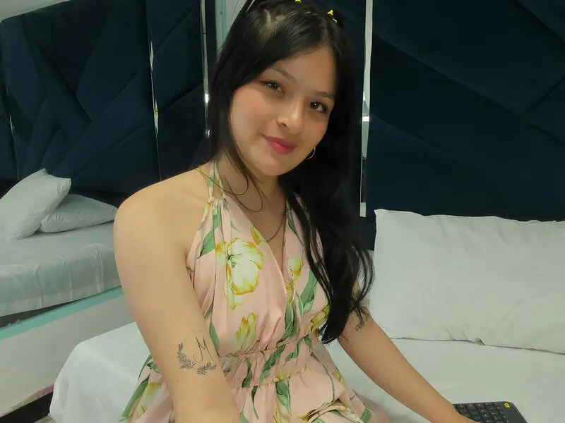 LucyFlor's Webcam Videos