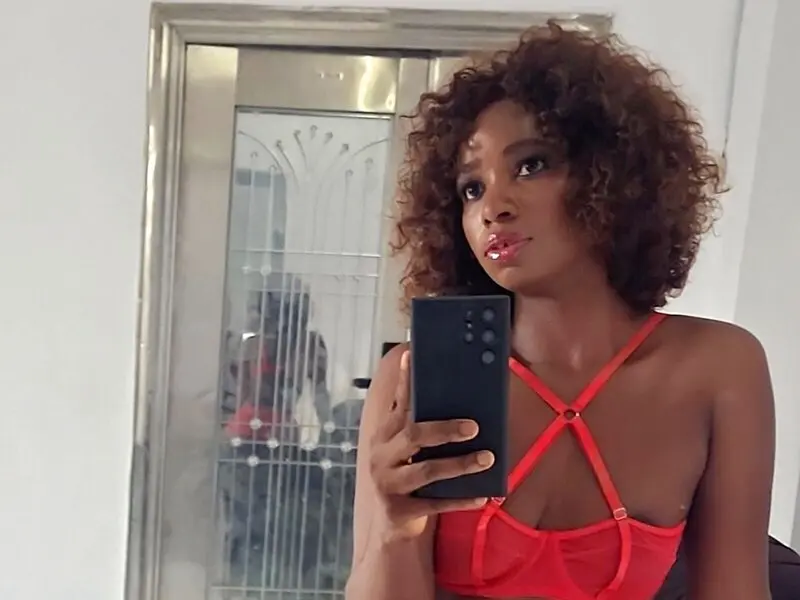 LuluWilde's Webcam Videos