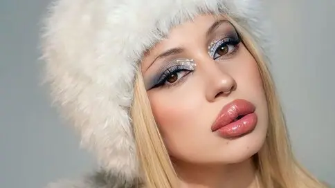 LunaBeverly's Webcam Videos