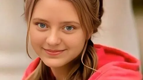 MiaAngelove's Webcam Videos