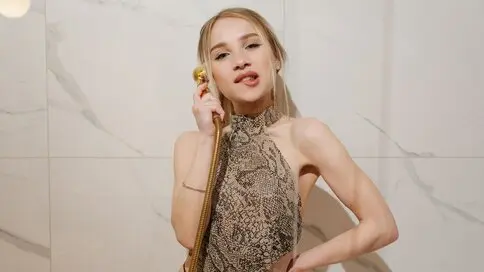 MiaEllien's Webcam Videos