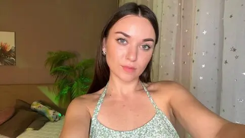 MonicaGoldenes's Webcam Videos