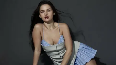 OliviaBlackwood's Webcam Videos