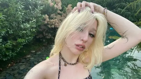 SallyChaa's Webcam Videos