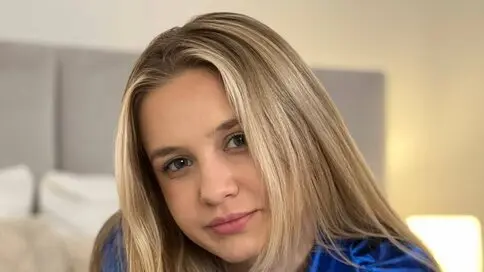 SteshaSky's Webcam Videos