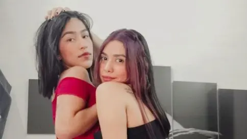 EmilyandAsley's Webcam Videos