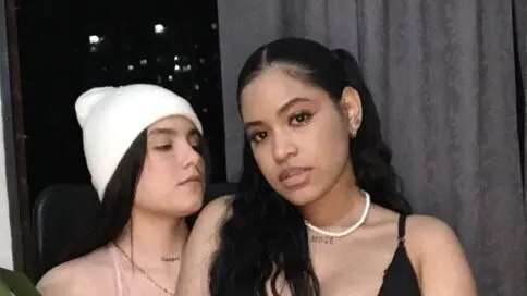 KarlaAkira's Webcam Videos