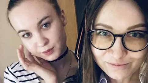 LillyAndLizaGi's Webcam Videos