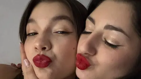 LynetteAndHazel's Webcam Videos