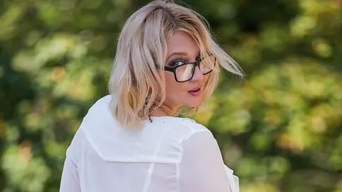 AmandaSensy's Webcam Videos