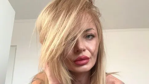 LoryTatt's Webcam Videos