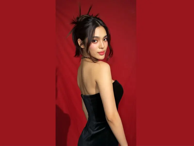 KatieForbes's Webcam Videos