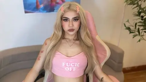 MiraMoxie's Webcam Videos